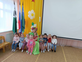 **Праздник "Ой, да Ивана Купала" в нашем детском саду!** **Праздник "Ой, да Ивана Купала" в нашем детском саду!**.